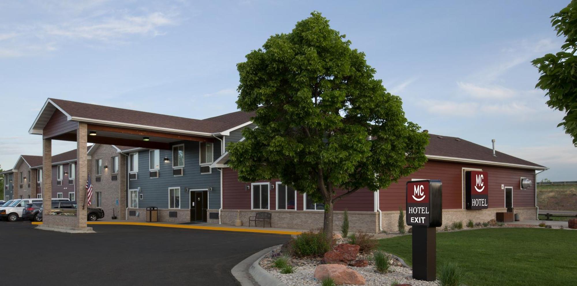 Miles City Hotel Bagian luar foto
