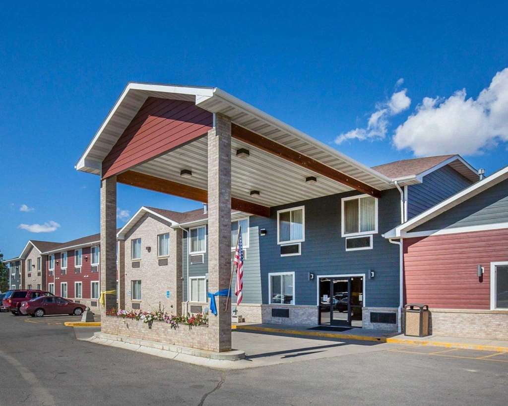 Miles City Hotel Bagian luar foto