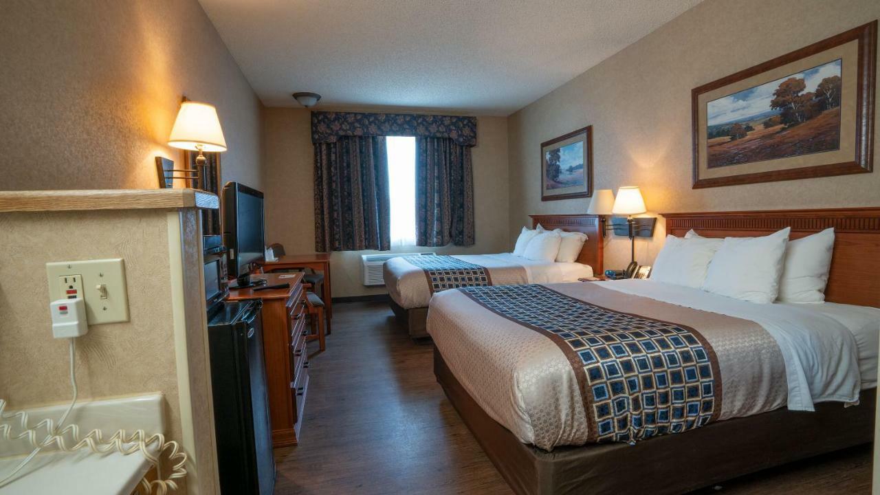Miles City Hotel Bagian luar foto