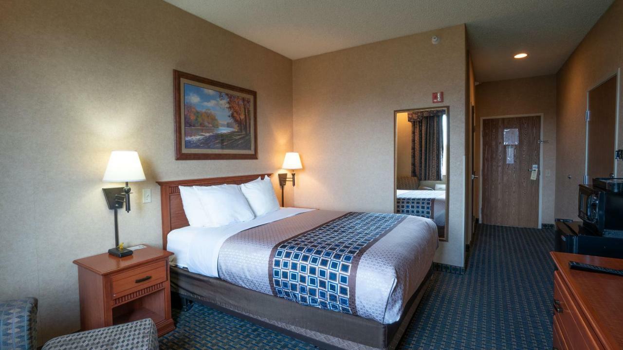 Miles City Hotel Bagian luar foto
